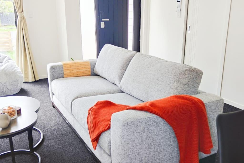 Villa Modern & Cozy New Build Retreat Hamilton Esterno foto