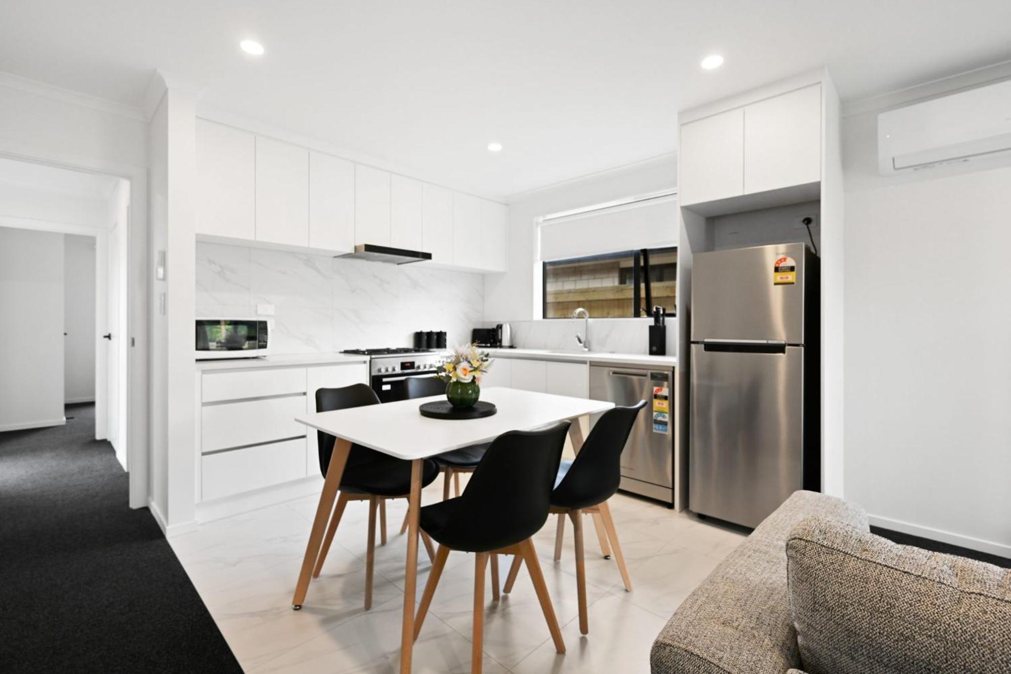 Villa Modern & Cozy New Build Retreat Hamilton Esterno foto