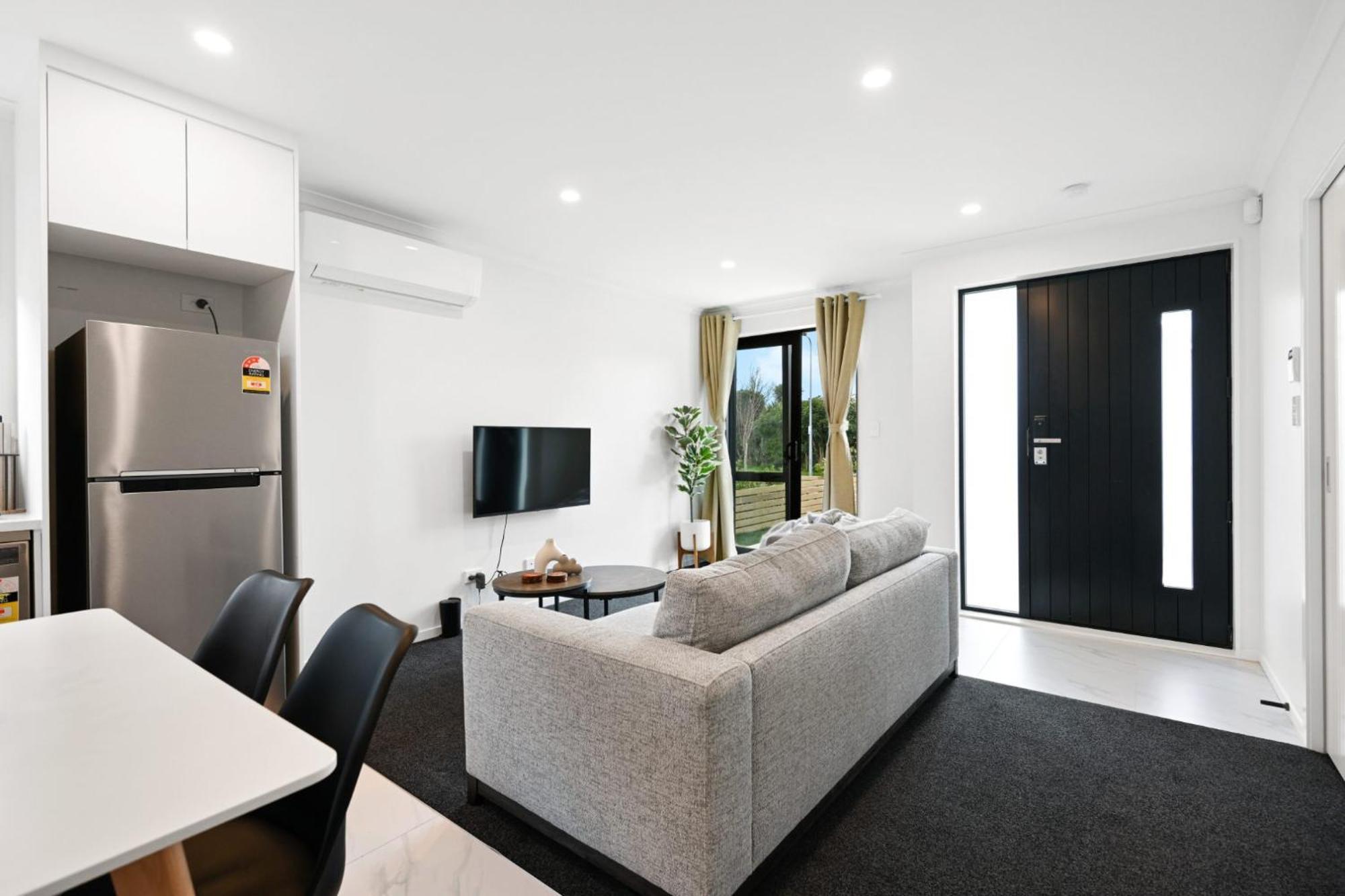 Villa Modern & Cozy New Build Retreat Hamilton Esterno foto